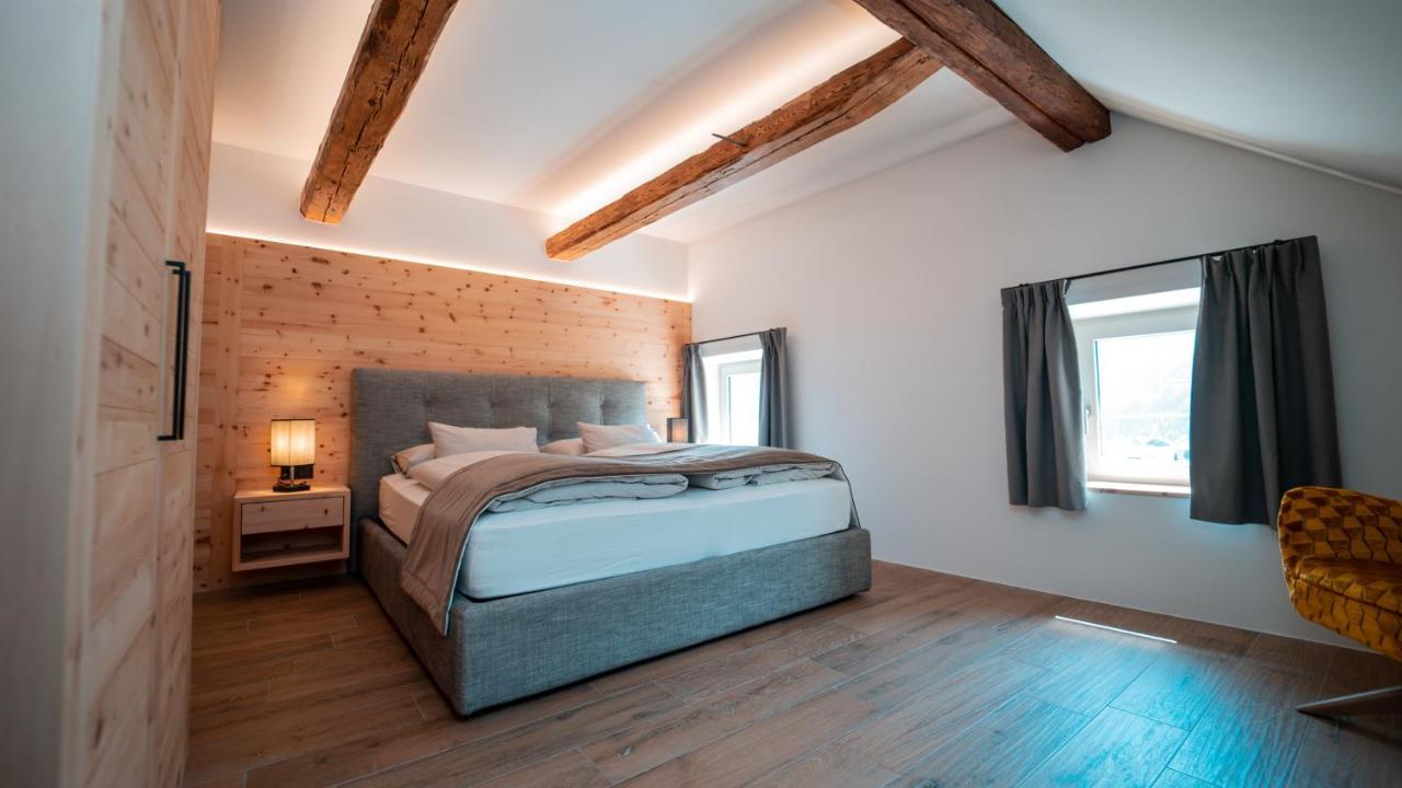 Apartments, Guest House & Historic Chalet Neuhaus San Sigismondo Exterior photo